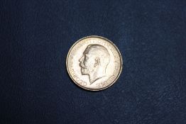A GEORGE V 1913 SOVEREIGN