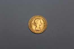 A QUEEN ELIZABETH II 1965 SOVEREIGN