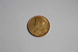 A VICTORIAN 1893 GOLD SOVEREIGN
