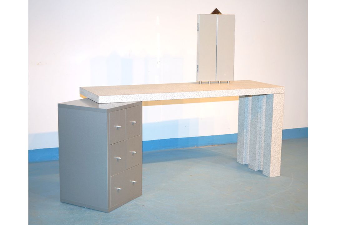Aufwendiger Schminktisch/Schlafzimmertisch "Memphis" - Bild 1 aus 8
