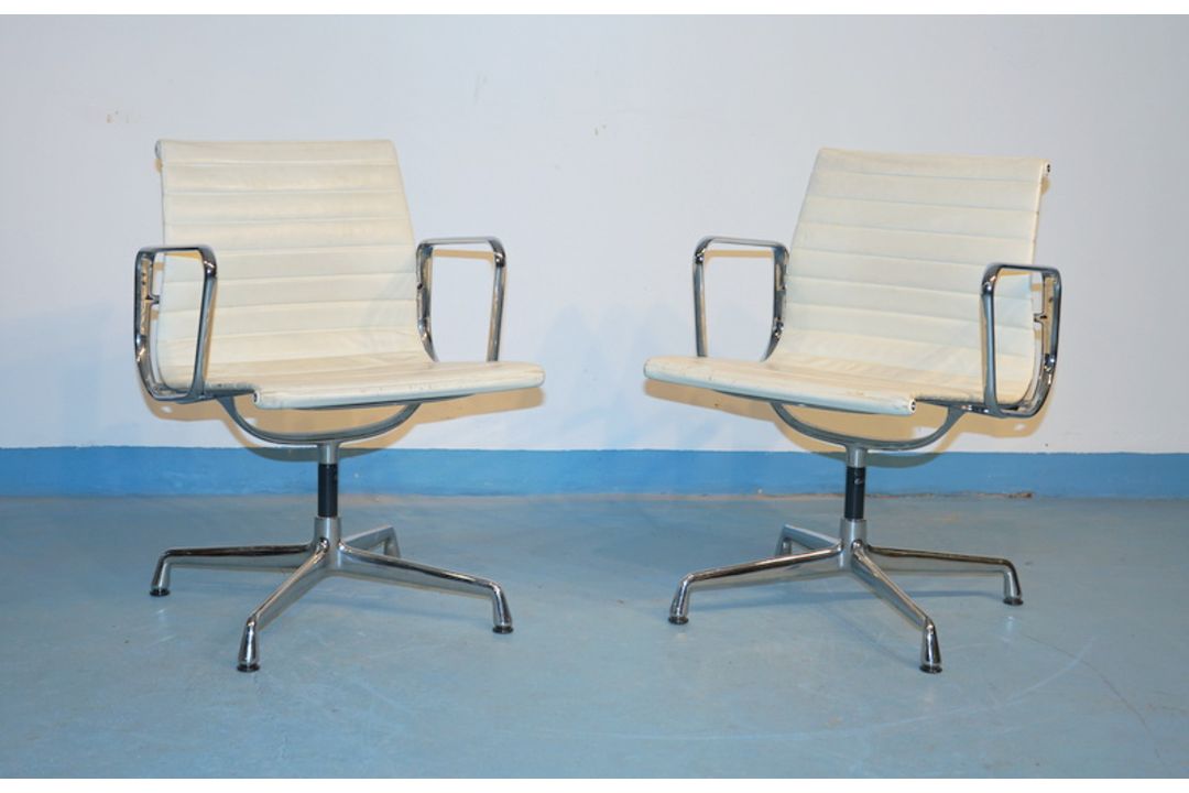 Eames, Charles und Ray: Pärchen Aluchairs EA 08 Vitra - Bild 1 aus 5