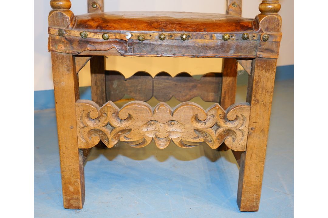 Armlehnstuhl der Renaissance, Italien (?), 17.Jhd. - Bild 4 aus 4