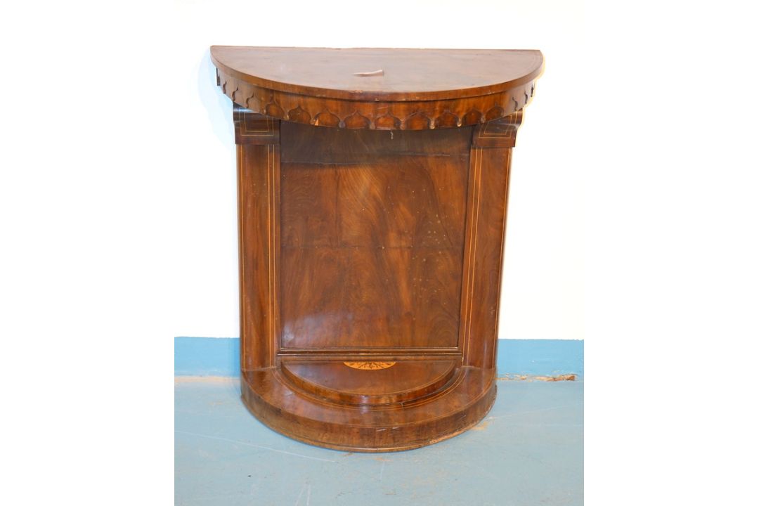 Kleine Konsole des Biedermeier, norddeutsch/Berlin um 1830 - Bild 1 aus 4