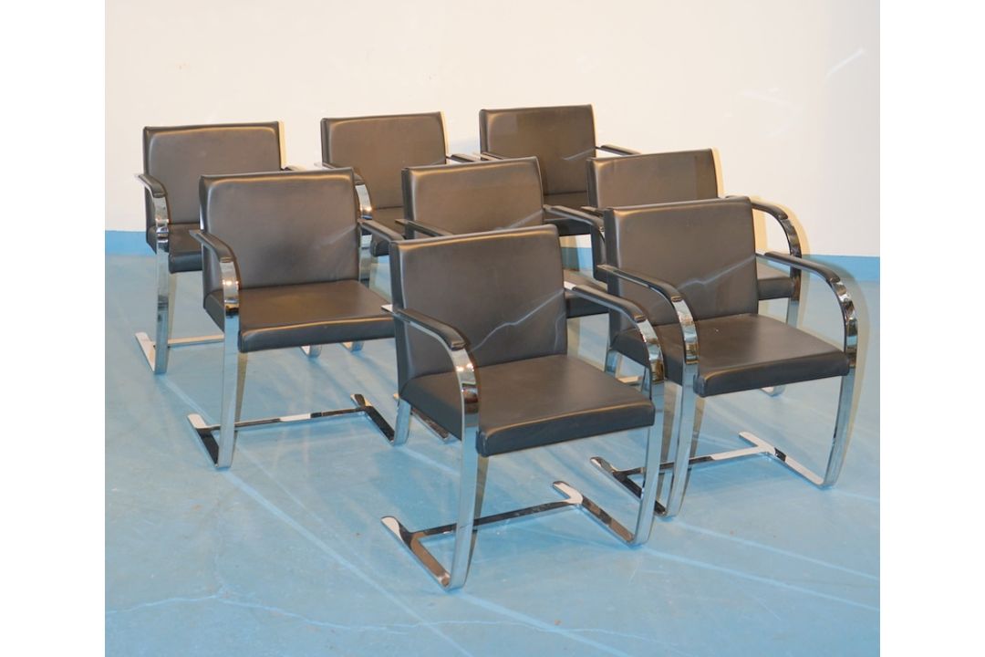 Vier Armsessel Bauhaus Design Stil