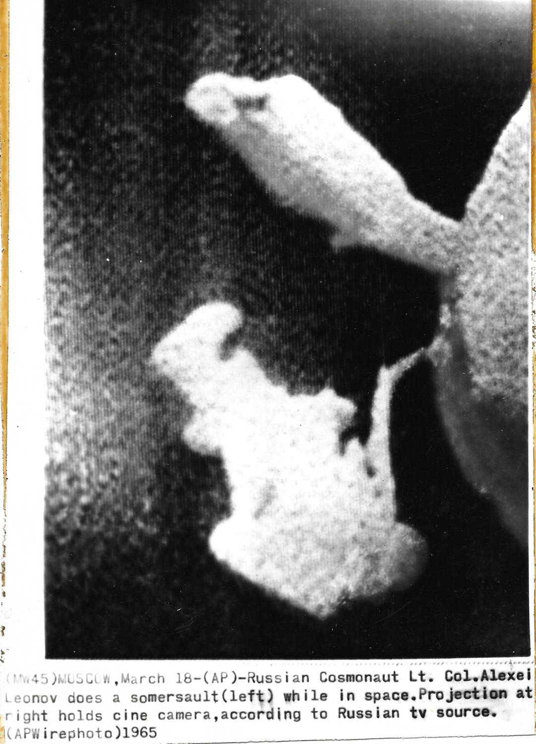 The world's first spacewalk, Voskhod 2, 18 March 1965 - Image 4 of 7