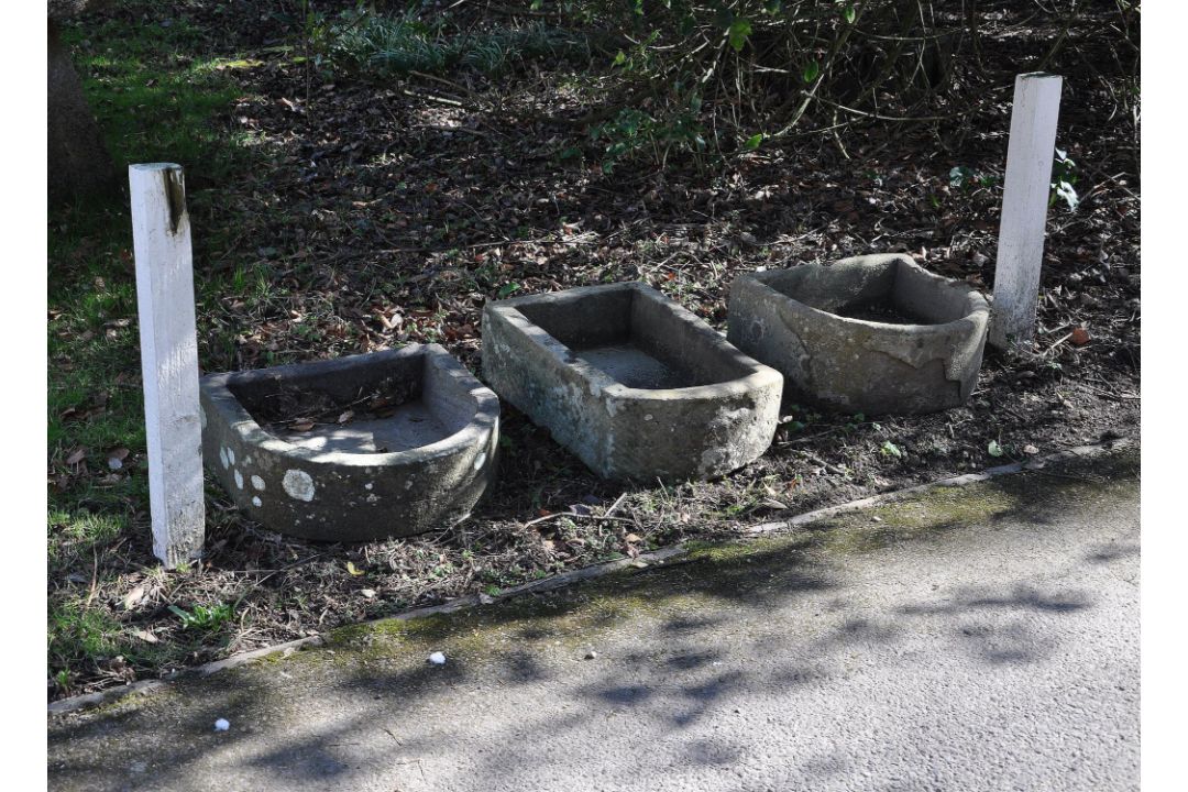 Three various stone troughs or basins - Image 1 of 3