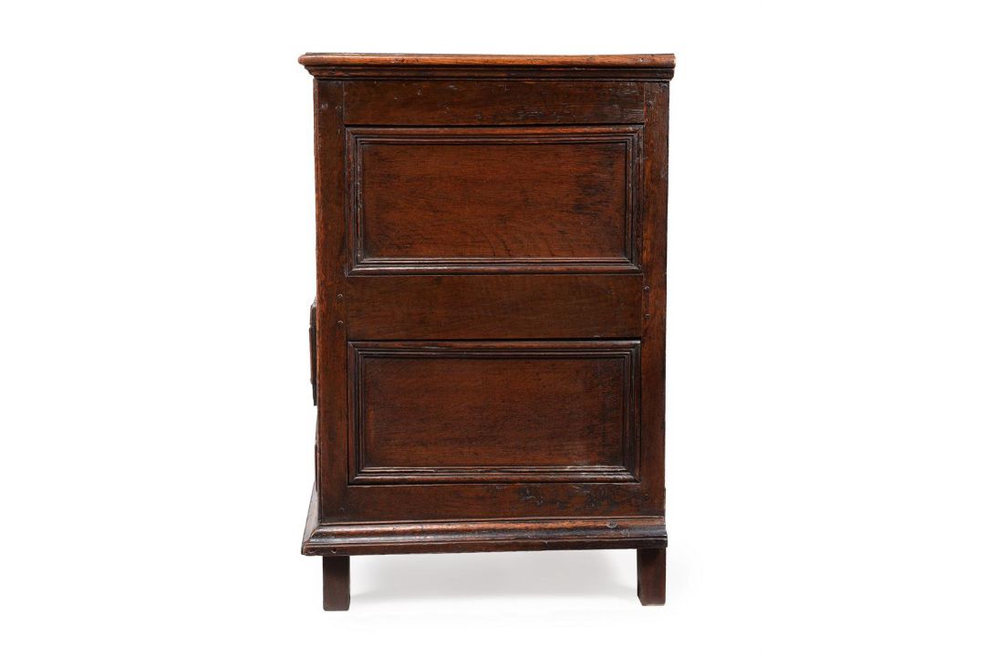 A Charles II oak chest of drawers - Image 3 of 3