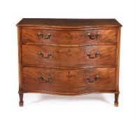 A GEORGE III MAHOGANY SERPENTINE FRONTED DRESSING CHEST OF DRAWERS, CIRCA 1790