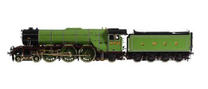 A gauge 1 Aster model of a 4-6-2 London North Eastern Railway A3 Class Pacific tender locomotive
