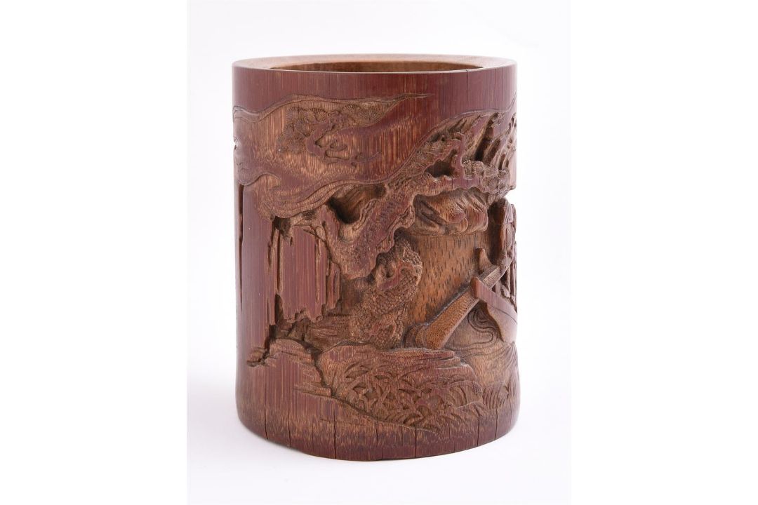 A Chinese carved bamboo brush vase - Image 5 of 6