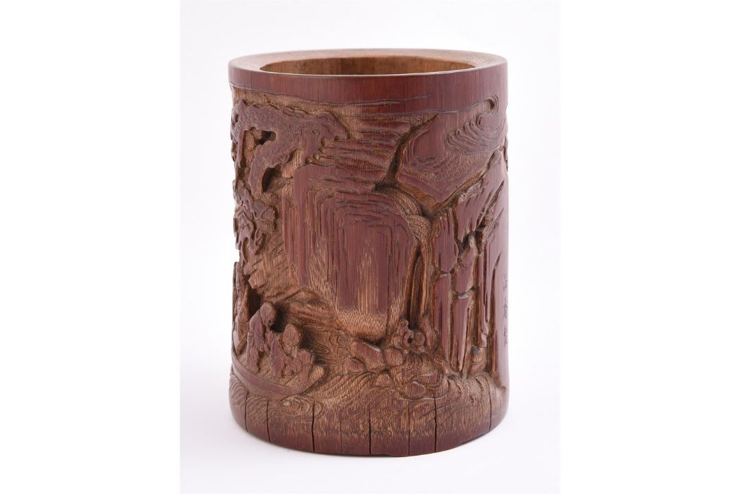 A Chinese carved bamboo brush vase - Image 2 of 6