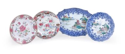 A Chinese Famille Rose serving dish
