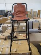 x2 Saddle High Stools