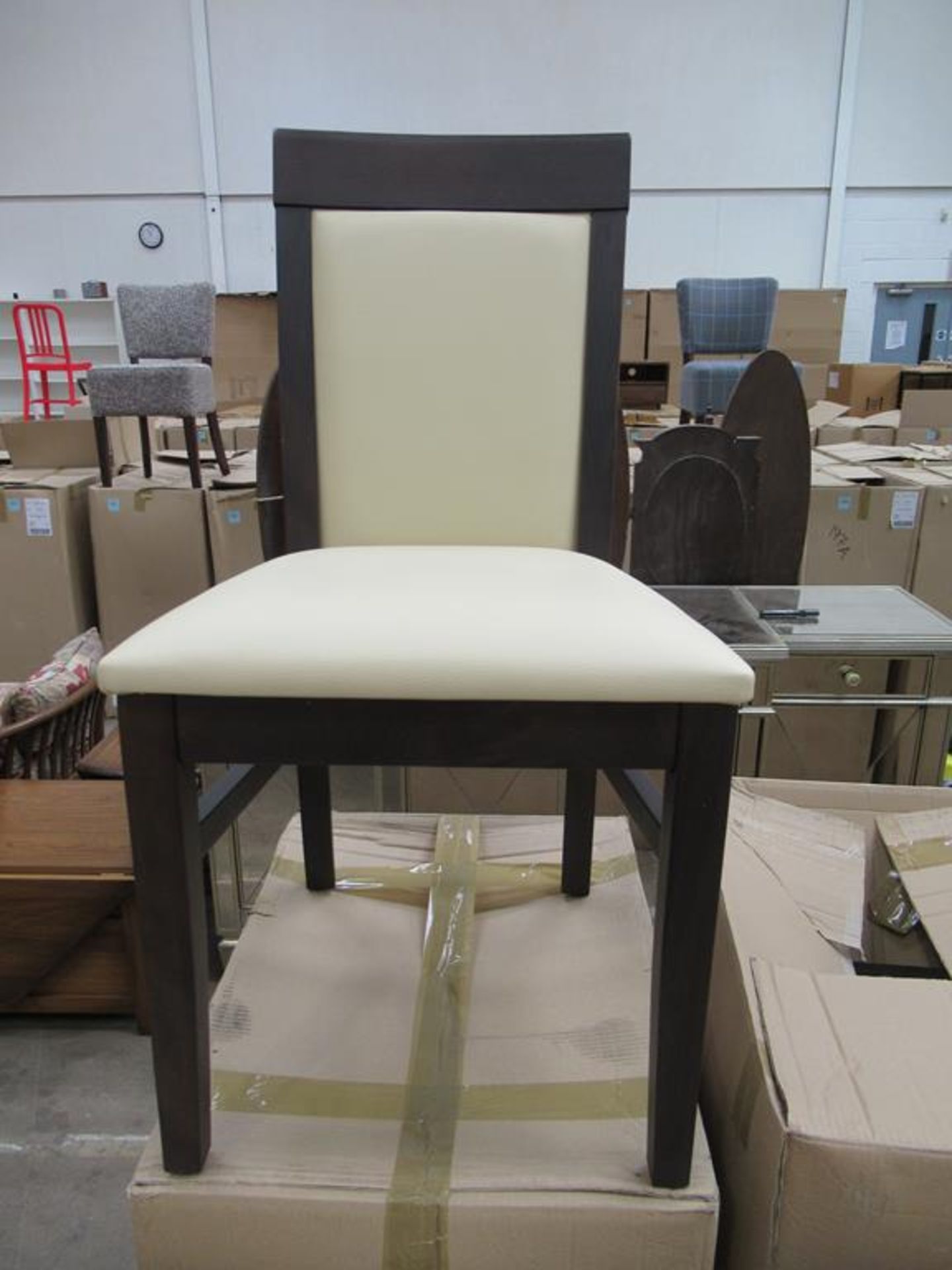 x4 Cream Side Chairs (Dollaro A21)