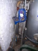 Tripod Stand & Pipe Clamp