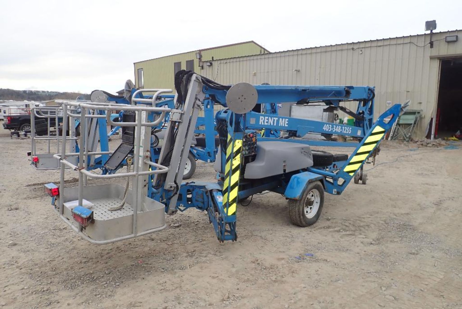 2007 Genie TZ-50 Single Axle Towable Boom Lift. VIN 5D8AA23177R000269.