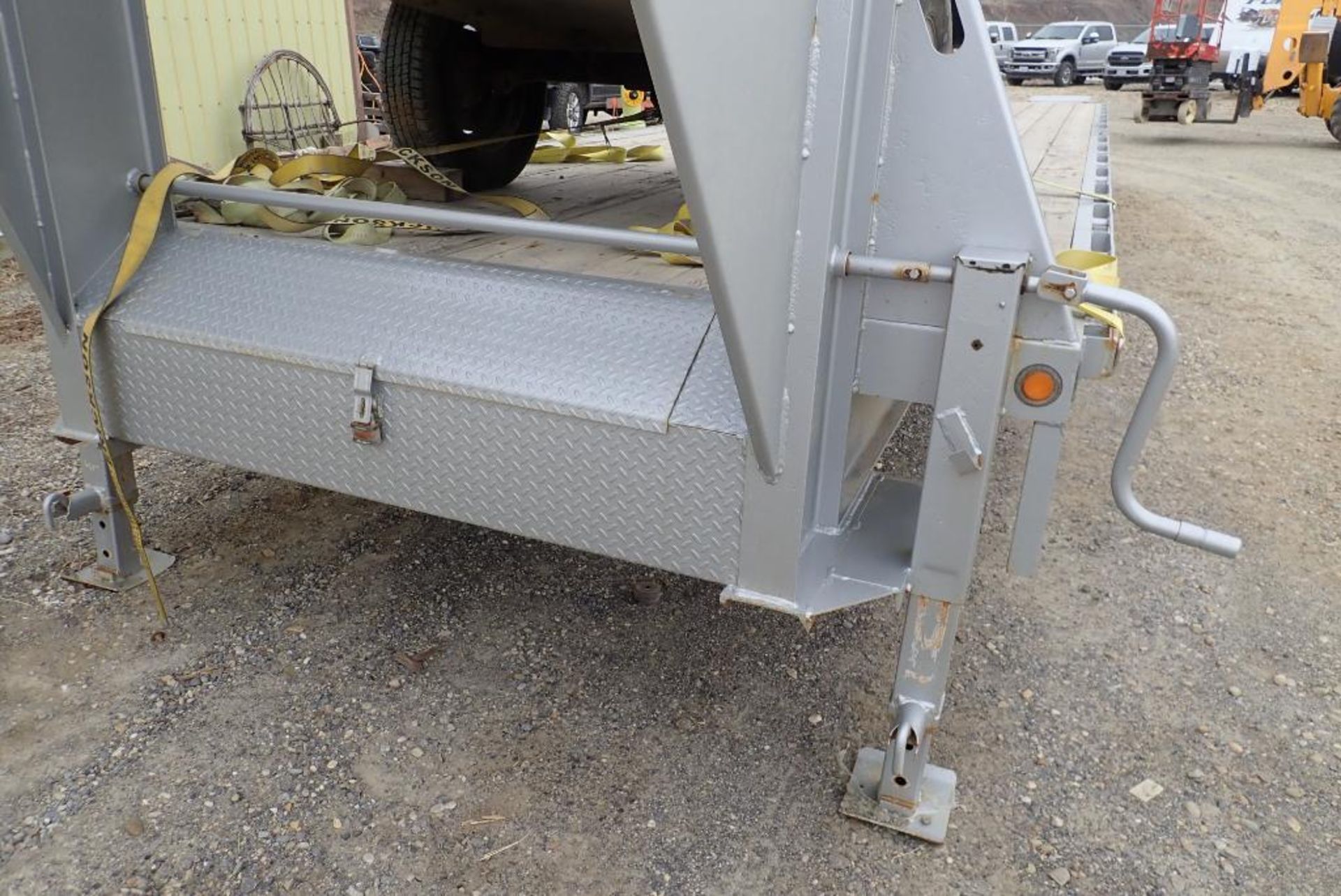 2014 ABU Tridem Axle Gooseneck 36' Flatdeck Trailer. VIN 4UGFG3638ED026522. - Image 6 of 6
