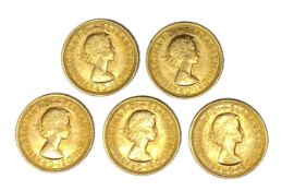 Elizabeth II five gold Sovereign coins, 1967