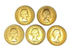 Elizabeth II five gold Sovereign coins, 1967
