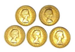 Elizabeth II five gold Sovereign coins, 1967