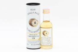 Ardbeg 1974, 23 year old, Signatory Vintage miniature whisky series