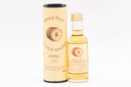 Ardbeg 1975, 18 year old, Signatory Vintage miniature whisky series
