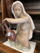 20th cent. Ceramics: Lladro, 2395 'Serenity' sculptured by Francisco Catalá 1999. Withdrawn 14th