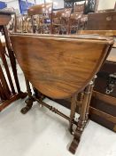 19th cent. Mahogany Sutherland table of delicate form. 21ins.