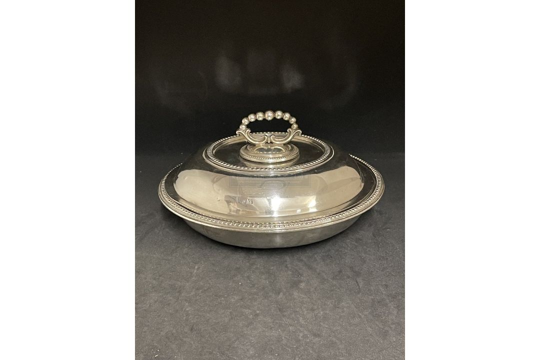WHITE STAR LINE: Elkington plate Officers Mess serving tureen complete with drainer and lid. 9½ins. - Image 2 of 2