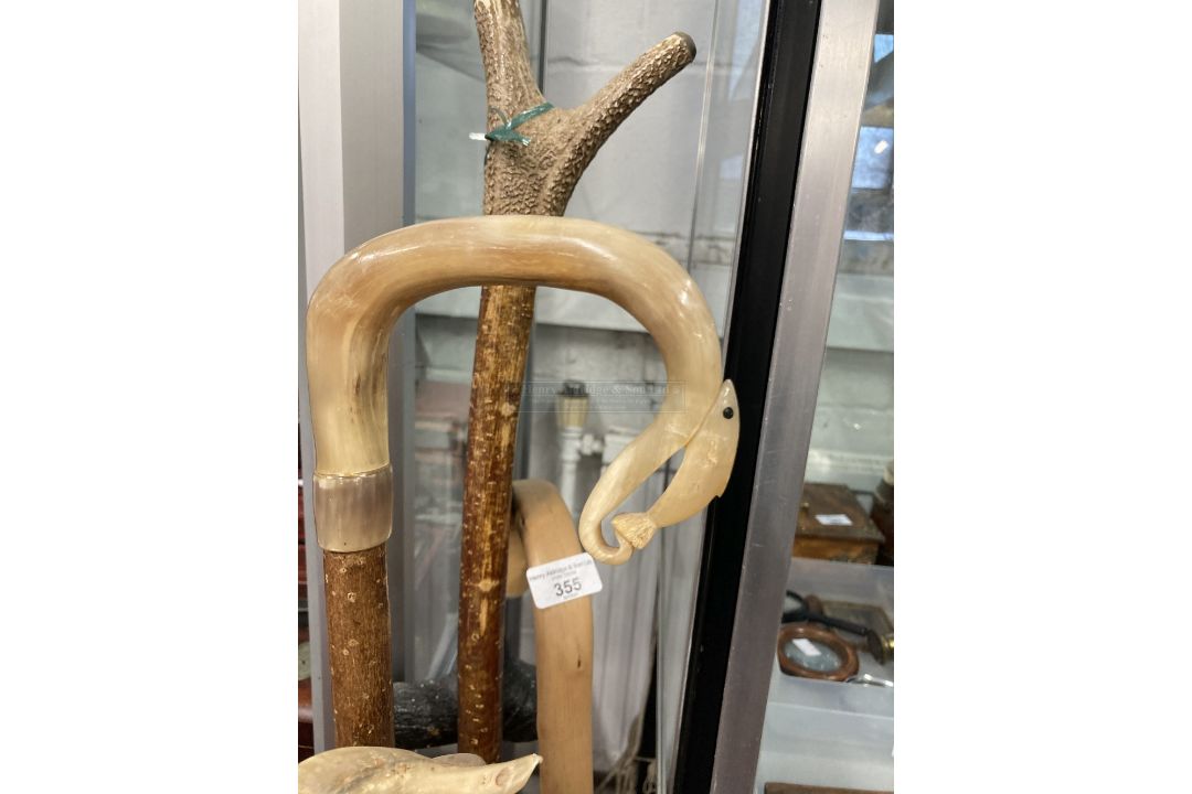 Walking Sticks: 20th cent. Wicker basket cane/umbrella stand with a selection of eight canes - Image 3 of 3