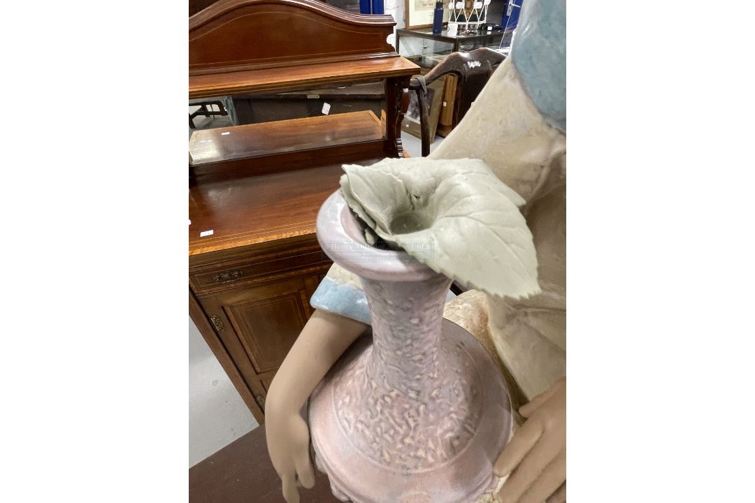 20th cent. Ceramics: Lladro GRS, limited edition 1500. 3583 'Garden Breeze' sculptured by - Image 2 of 2