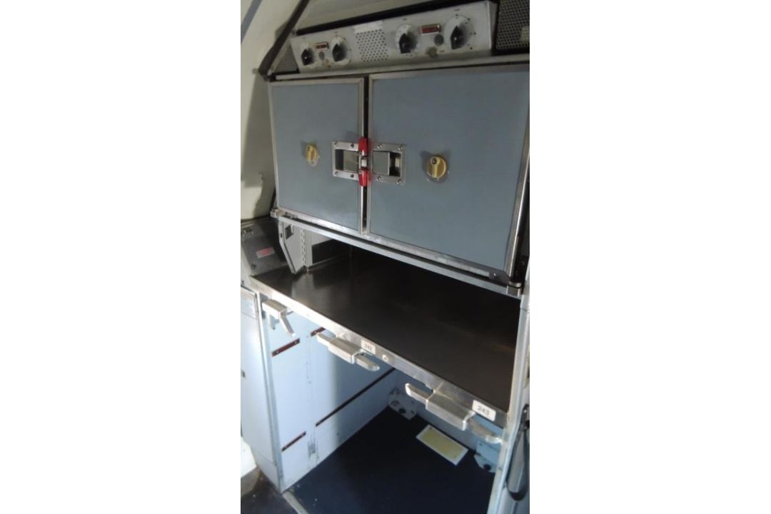 1989 MD 82 Air Frame Tail # N487AA - Image 16 of 27