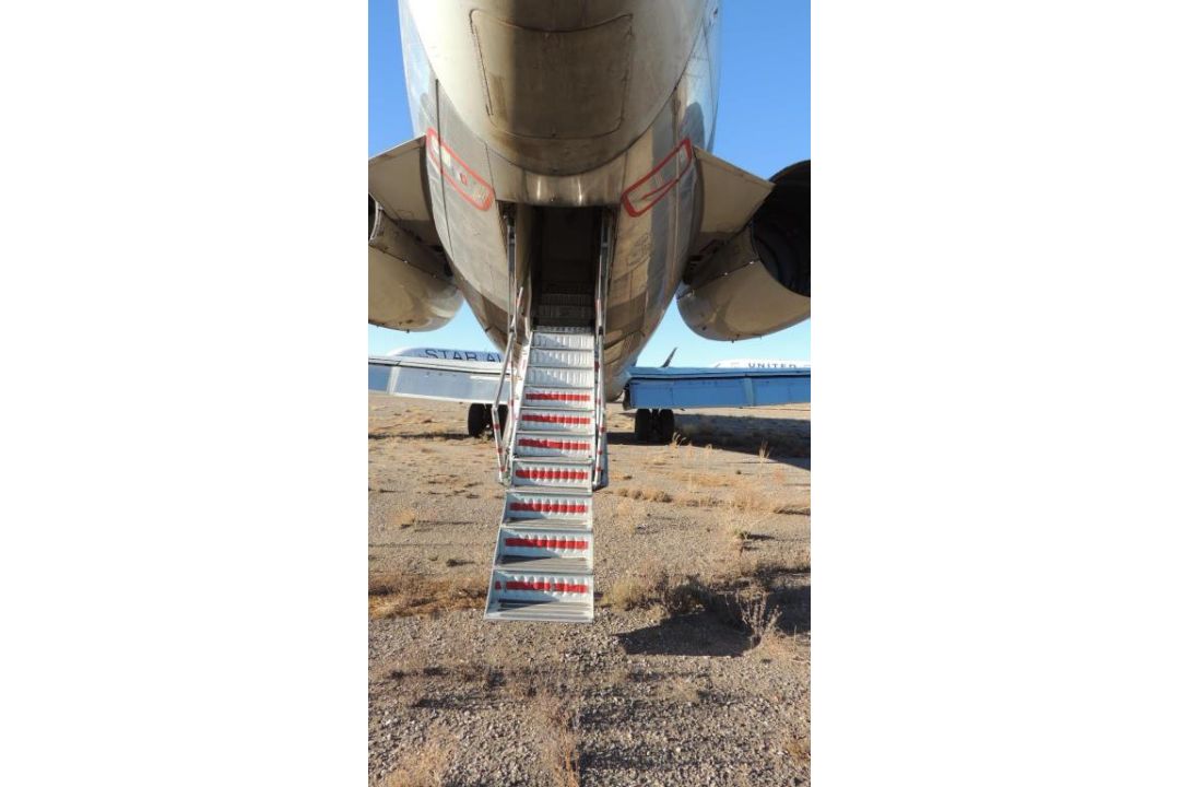 1989 MD 82 Air Frame Tail # N487AA - Image 3 of 27