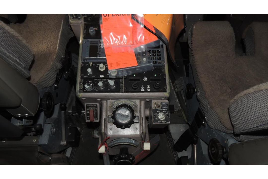 1989 MD 82 Air Frame Tail # N487AA - Image 9 of 27