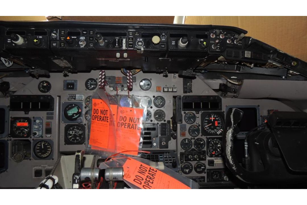1989 MD 82 Air Frame Tail # N487AA - Image 6 of 27