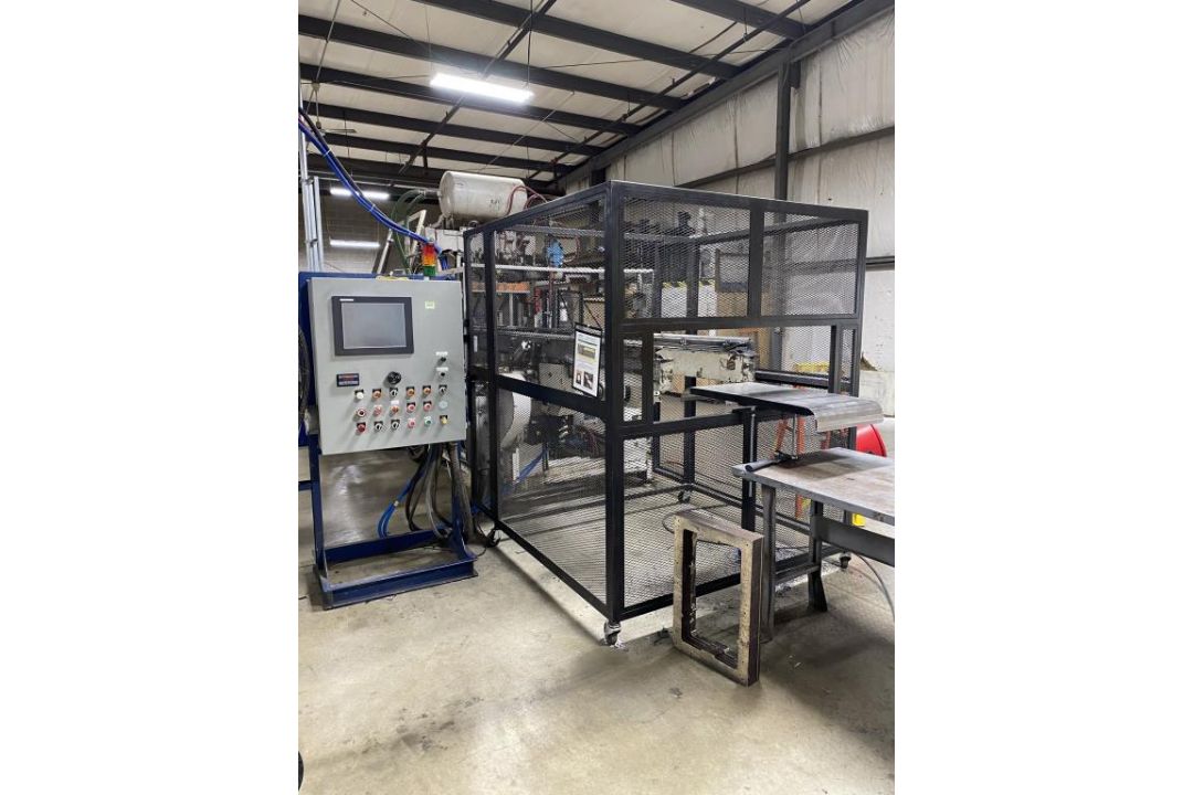 Rebuilt Thin Gauge Thermoformer - Image 1 of 18