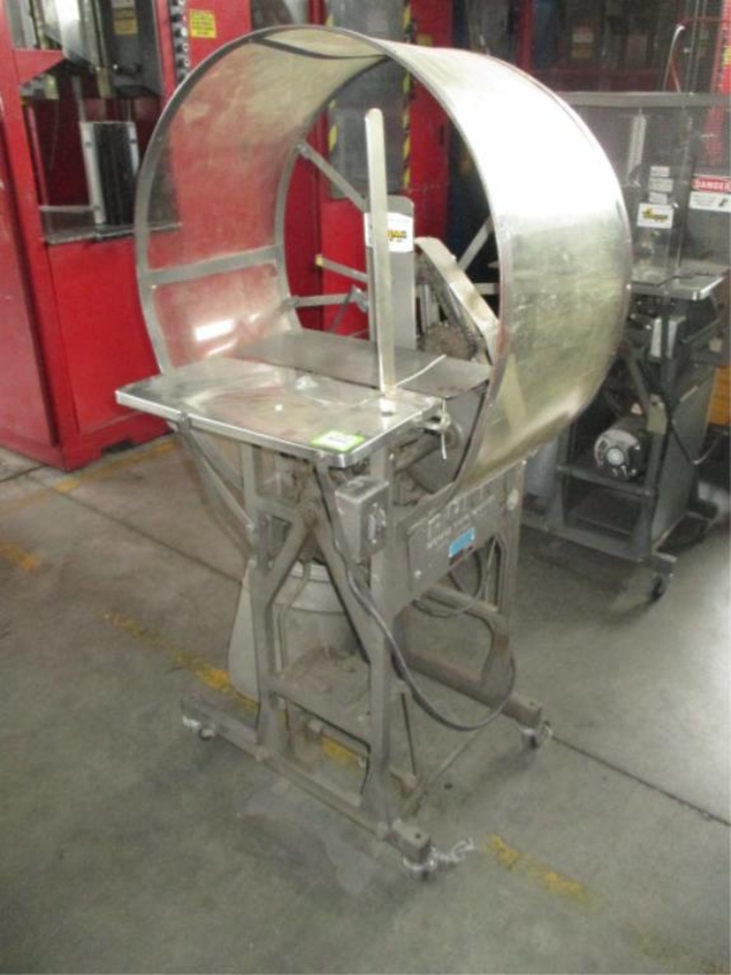 Tying Machine