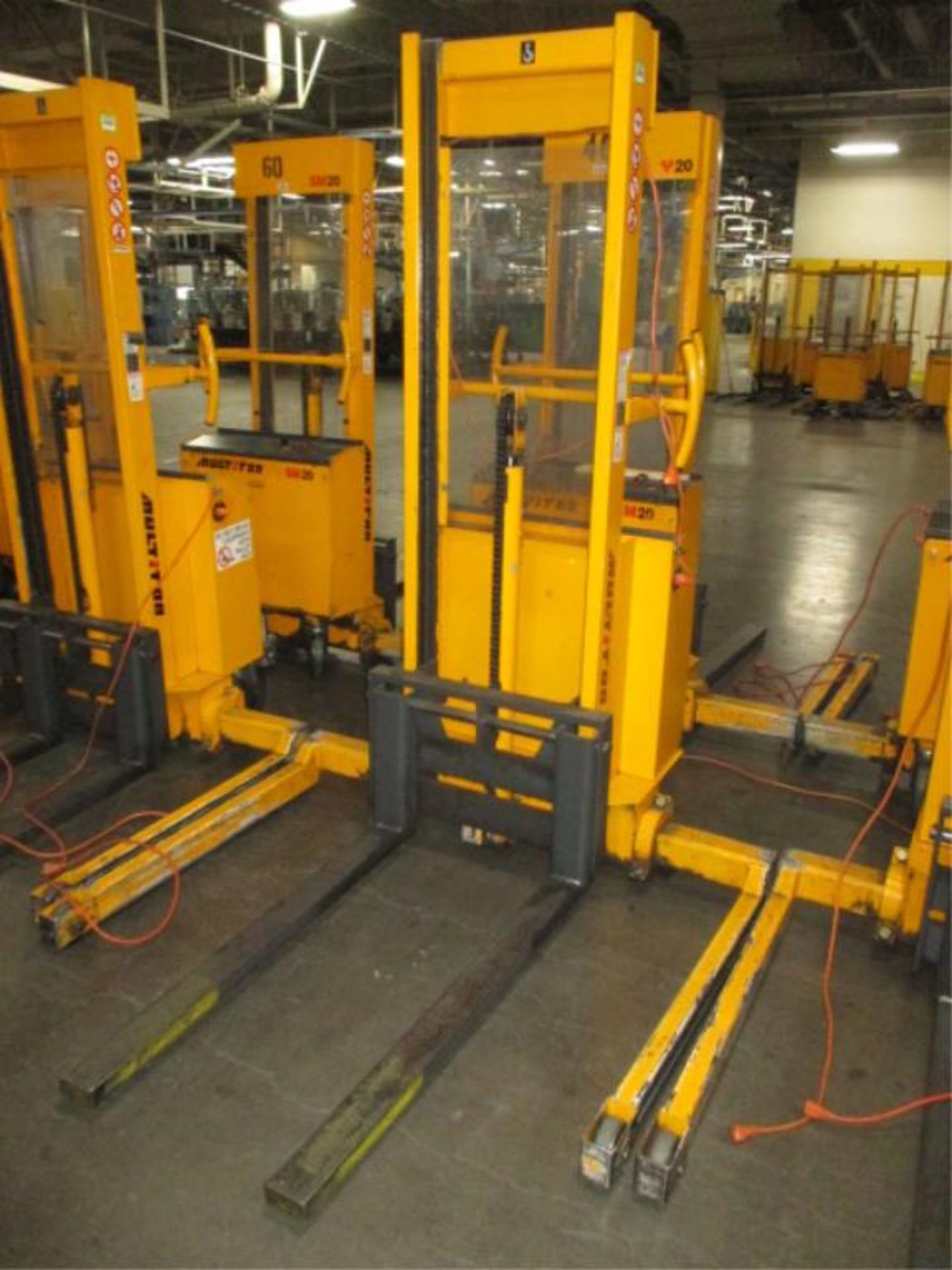 Walkie Stacker