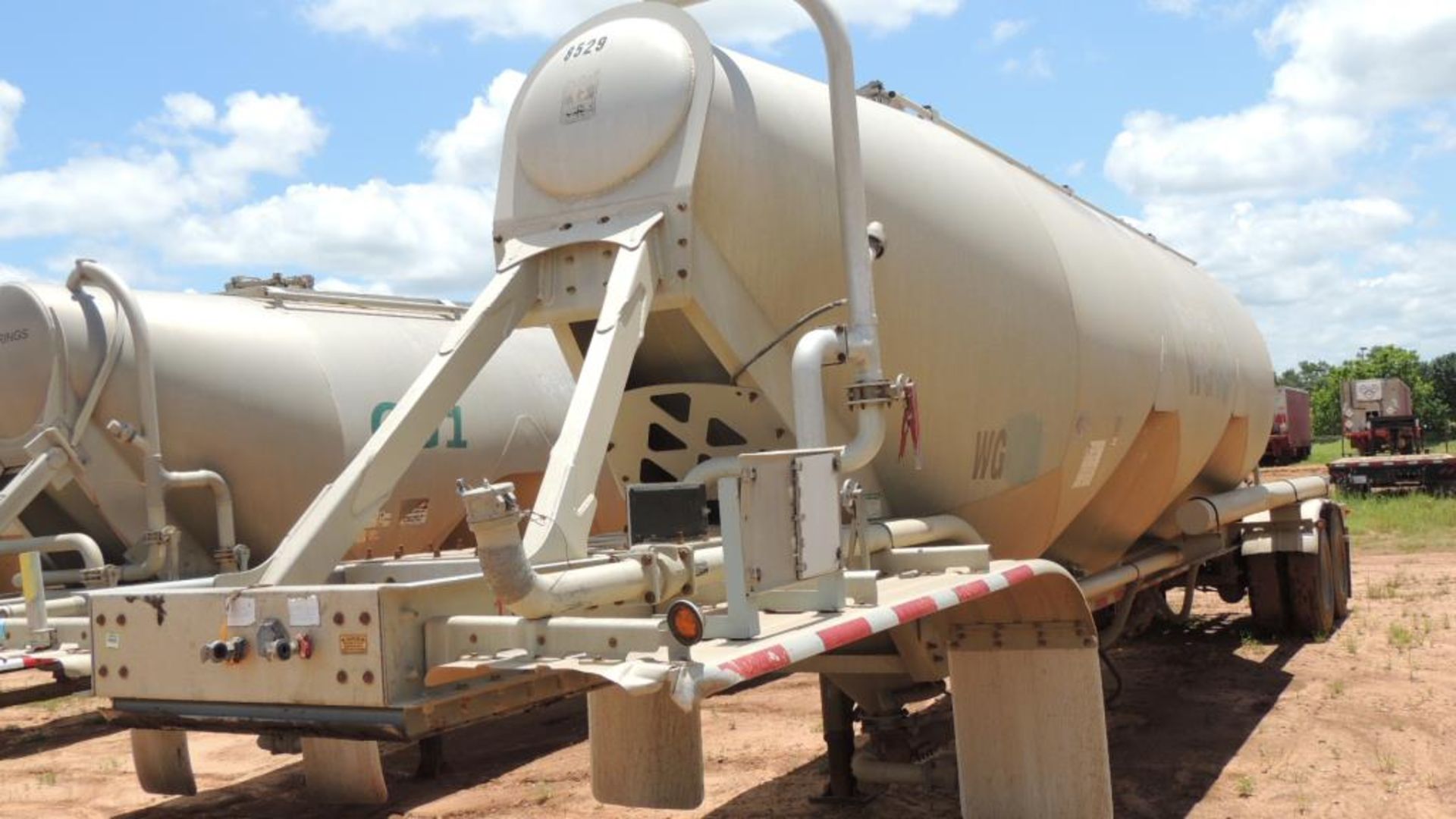 Trail King Tanker