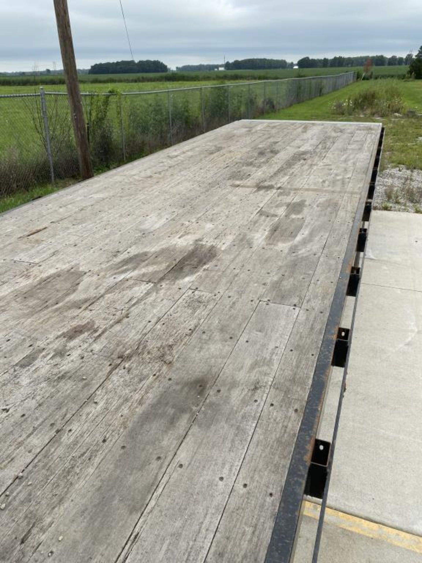 Flatbed Truck - Image 6 of 9
