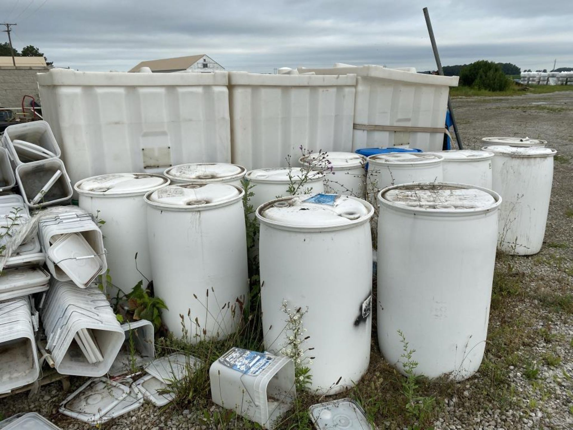 Plastic Containers - Image 2 of 2