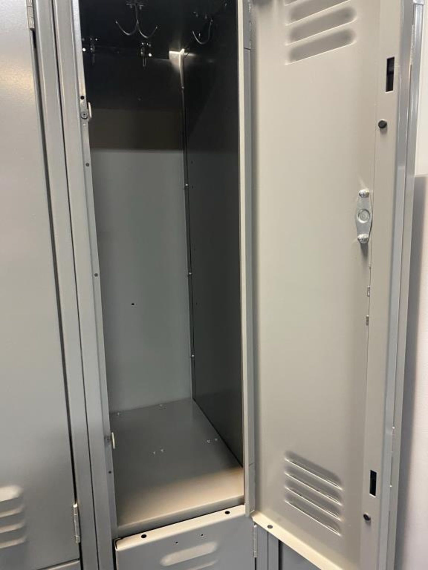 Lockers - Image 2 of 2