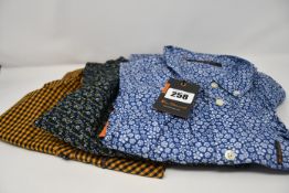 One men's as new Ben Sherman Short Sleeve Floral Print shirt size XL. One men's as new Ben Sherman