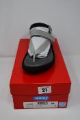 One as new Wolky Cebu Tresor Graffiti silver sandals size 39 (0088285).