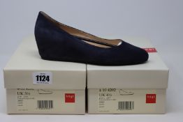 Two pairs of as new HÖGL 4-10 4202 wedge pumps (UK 3.5, 4.5).