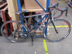 A pre-owned Scott Speedster road bike (Frame size medium).