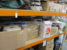 One shelf of miscellaneous kitchen/catering related items to include a Comfee microwave oven, Oak