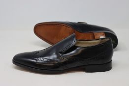 A pair of Sweeney London brown leather shoes (UK 7 - No box).