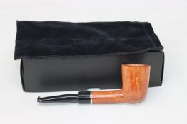 An as new Savinelli 1876 Otello Smooth natural 6mm pipe (RRP €155).