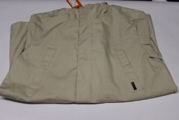 One men's as new Ben Sherman Four Pocket Hooded jacket size L (0062387).